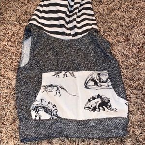 70y=6-12 months Dino Tank and shorts set